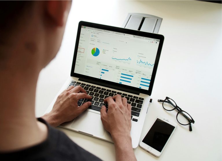 Comment créer une stratégie de marketing sur les réseaux sociaux